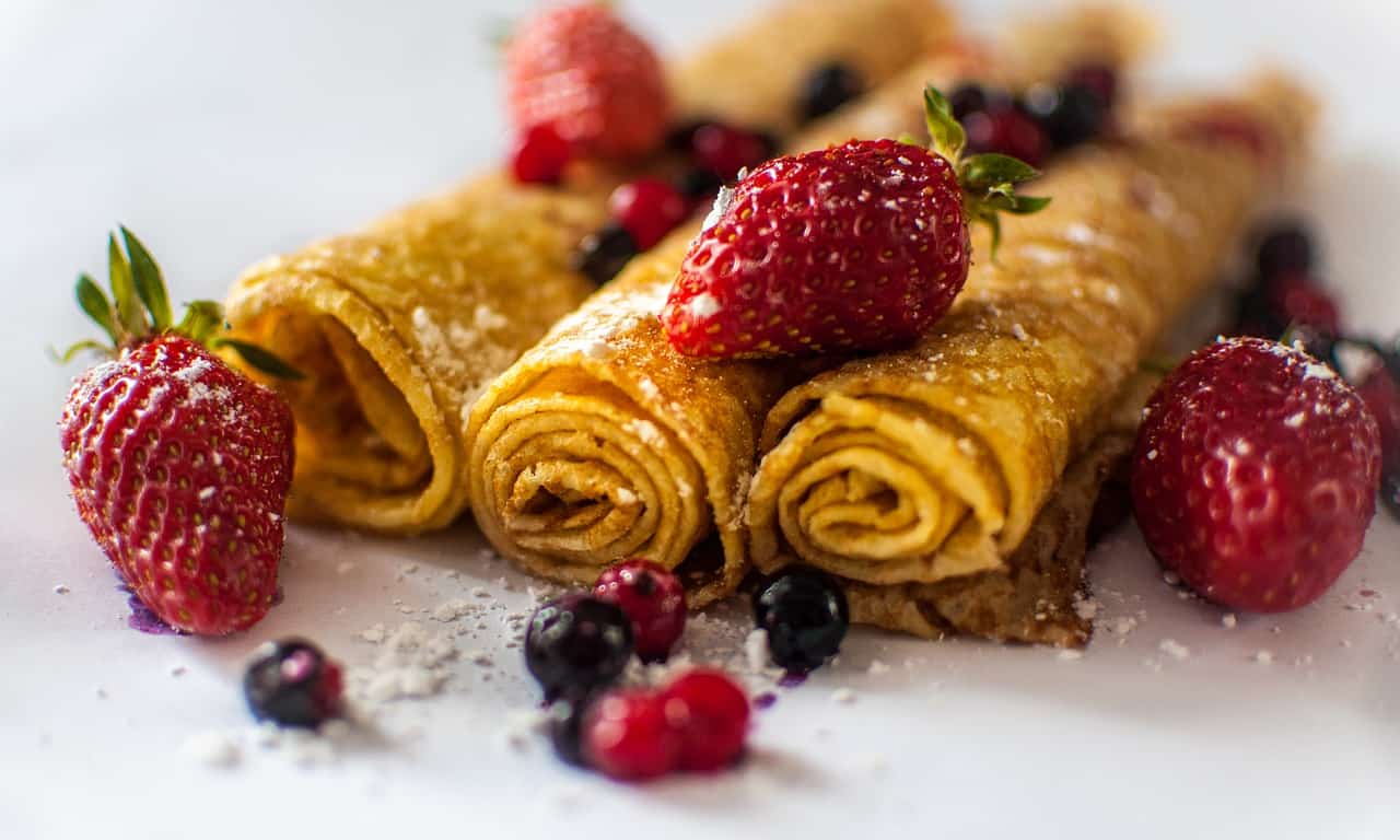 Crepes served with berries